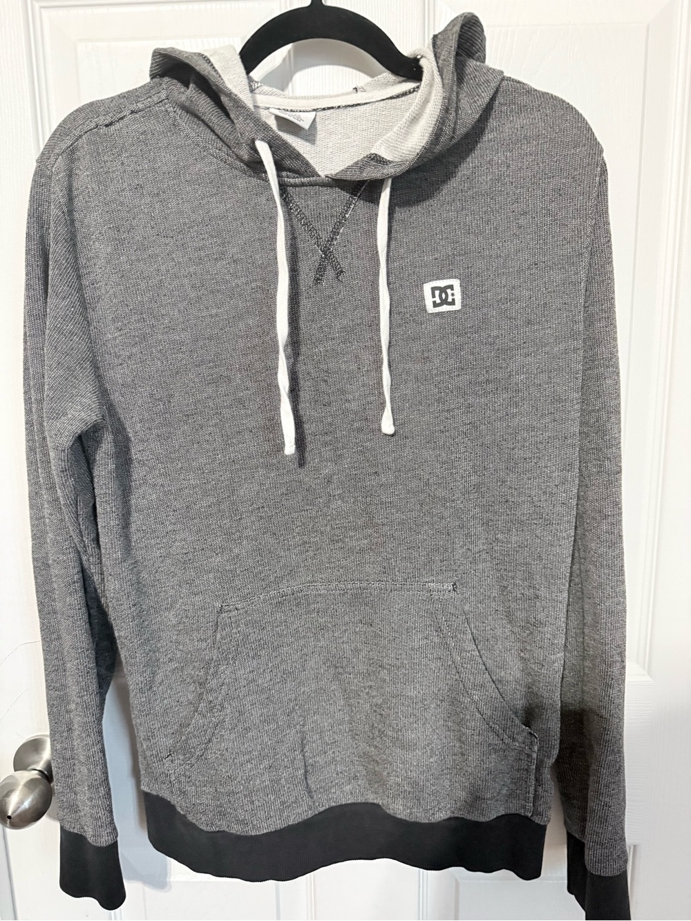 DC Light Gray and Black Knit Pullover Hoodie
